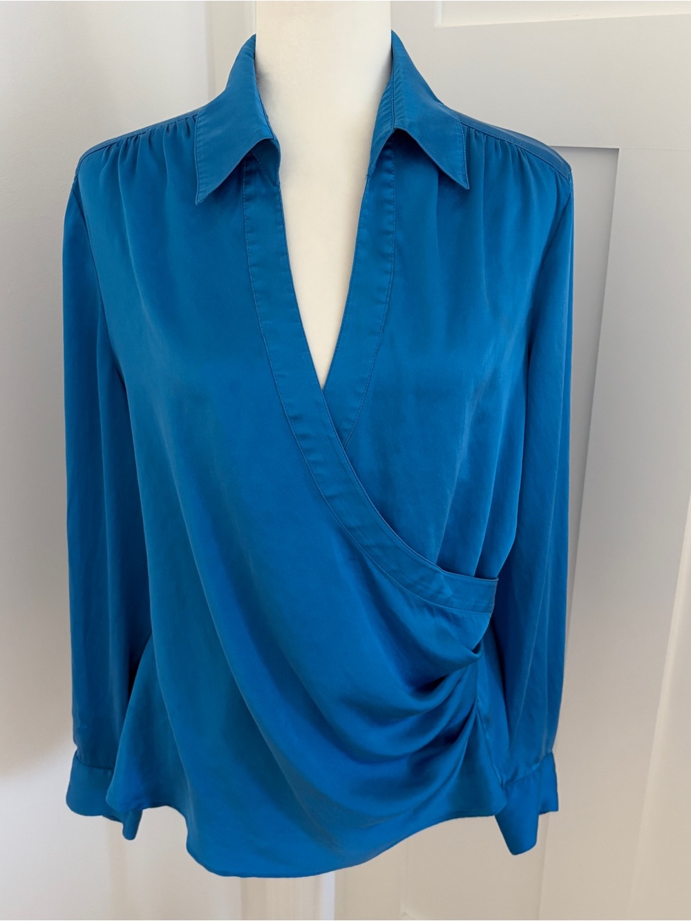 Cache Women’s XL Silk Blue Draped Wrap Blouse Long Sleeve Collared Top*E20
